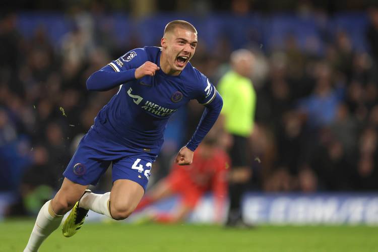 近10年欧冠门将零封率：拉亚54%第1，布冯47%第2，奥纳纳上榜（欧冠近10年门将零封率榜：拉亚54%居首，布冯47%次席，奥纳纳在列）