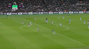 NBA焦点战：湖人客场逆转快船,（NBA焦点之战：湖人客场完成逆转击败快船）