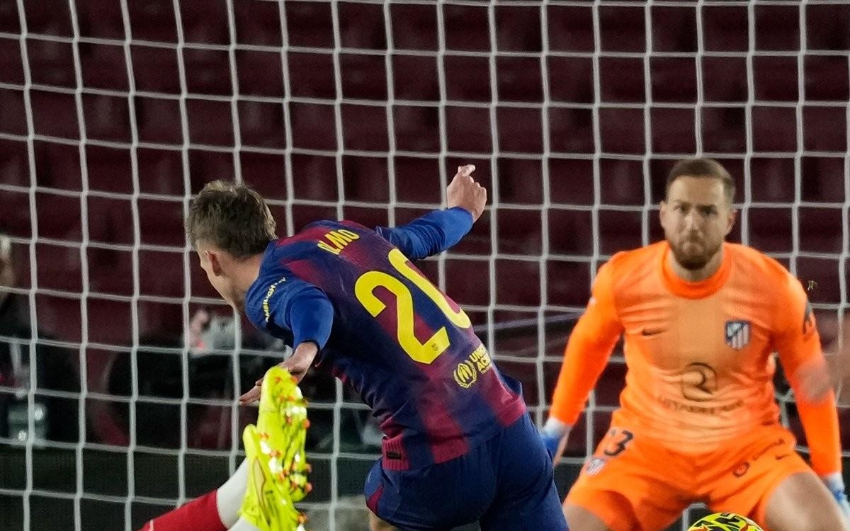 欧冠92年改制后戴帽数前10：梅西、C罗8次第1，姆巴佩5次第4（欧冠改制以来帽子戏法前十：梅西、C罗各8次并列第一，姆巴佩5次位列第4）